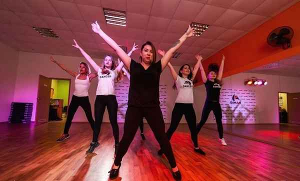 Школы танцев в Москве: какая школа лучшая в 2023 году?