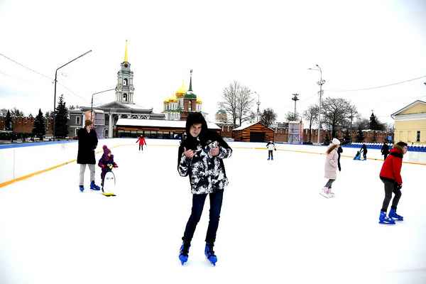 Рейтинг лучших мест для катания на коньках в Омске